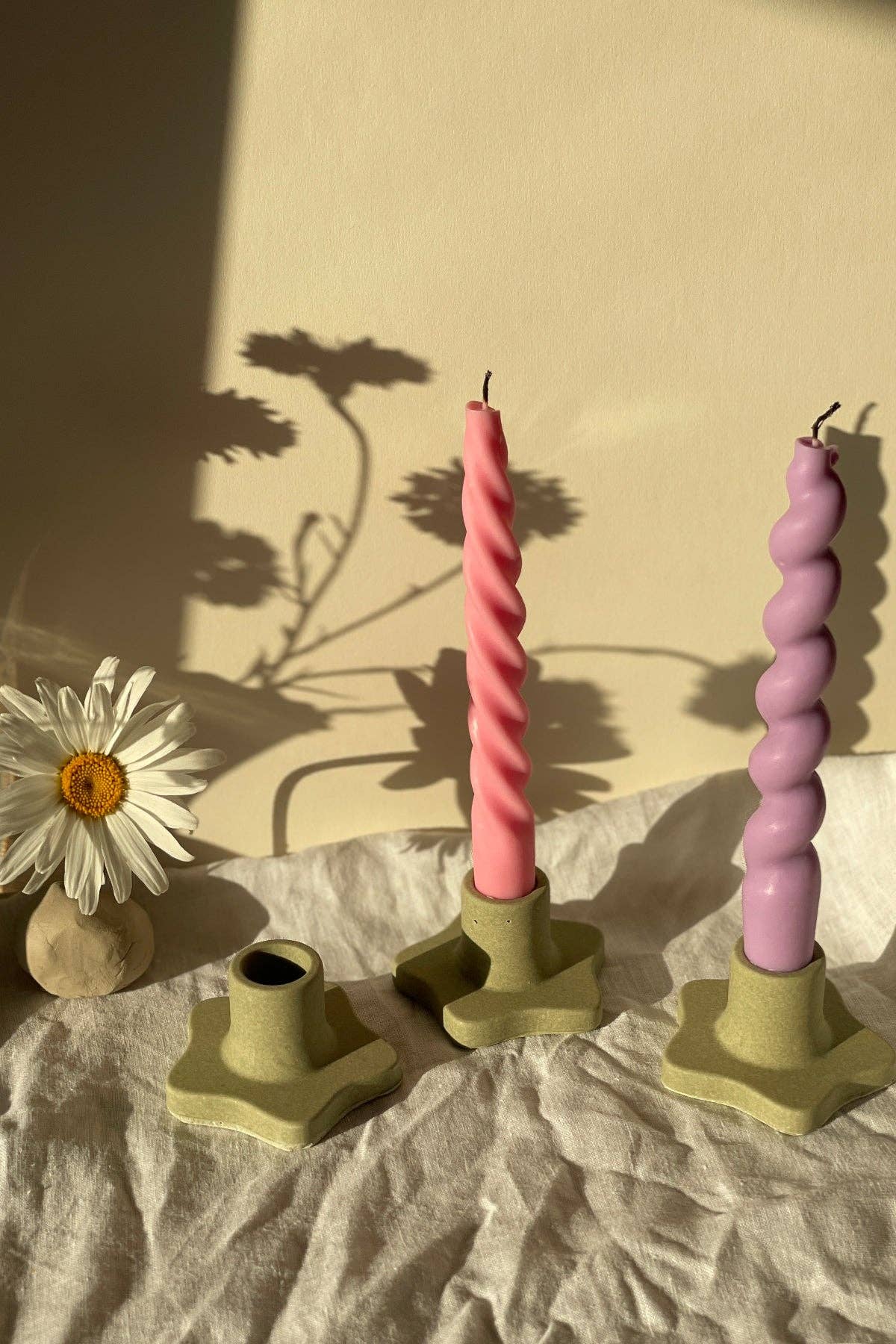 Interlude Candles – wholesale Candle holder – Daisy Candlestick Holders - pack of 34