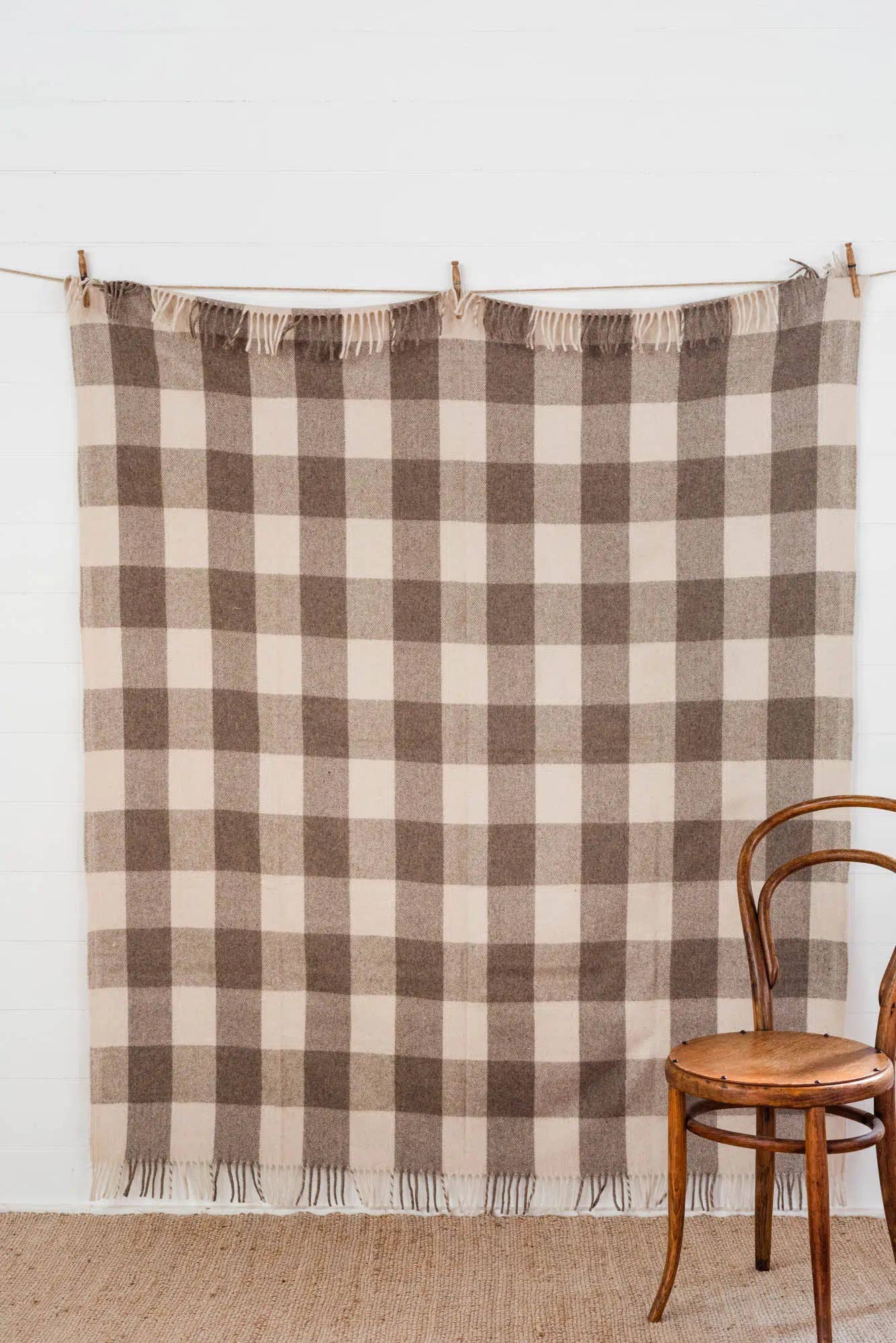 The Grampians Goods Co. - Vendita all'ingrosso Plaid - Coperta Heritage Tartan in lana riciclata28