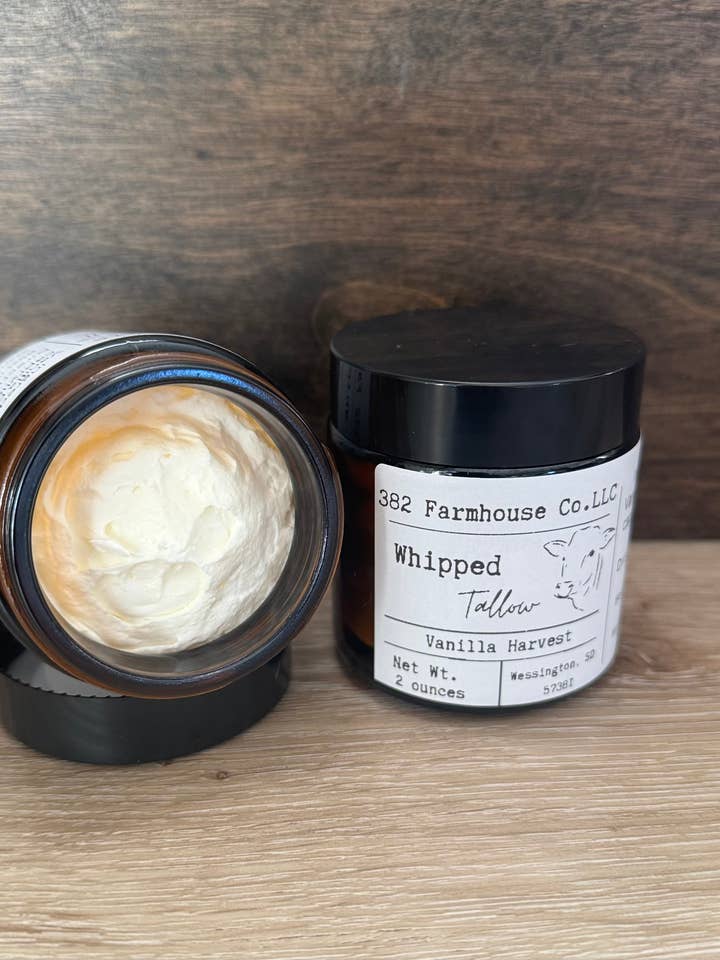 Récolte de Vanille Suif Fouetté pour la vente par 382 Farmhouse Co LLC