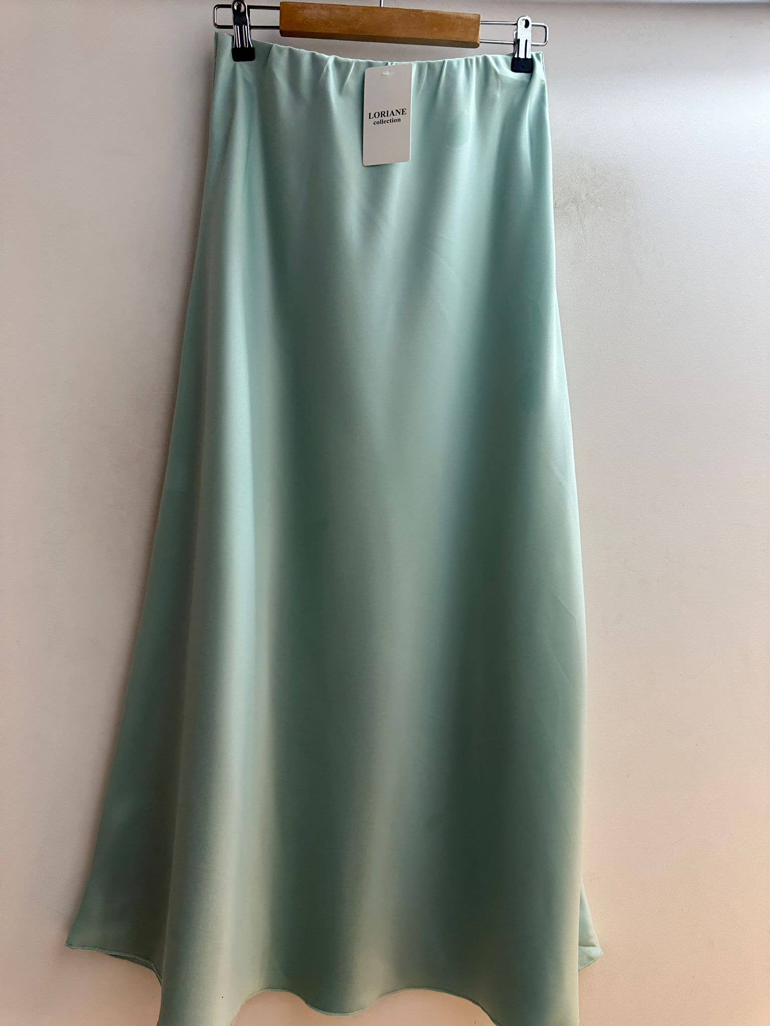 LORIANE - Vendita all'ingrosso Gonna - Donna - Gonna lunga fluida e leggera 10480U4