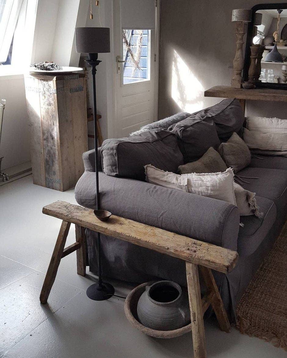 NACH - Wholesale Bench - Antique Skinny Wooden Bench, Size 45-55 in2