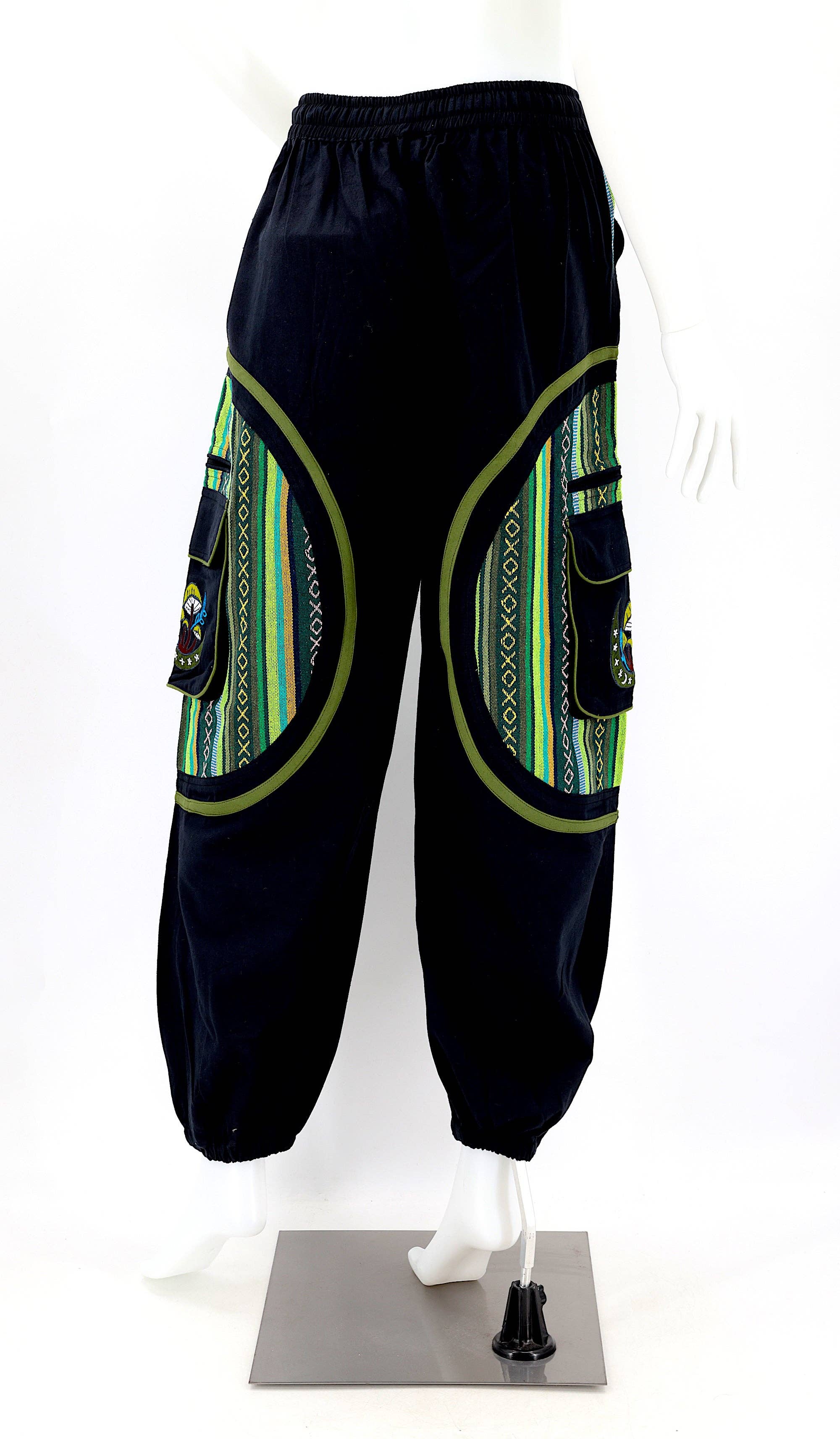 Himalaya Handmade - Venta al por mayor Pantalones - Mujer - Pantalones bohemios hechos a mano de algodón con bordado de luna y hongos estilo harem22