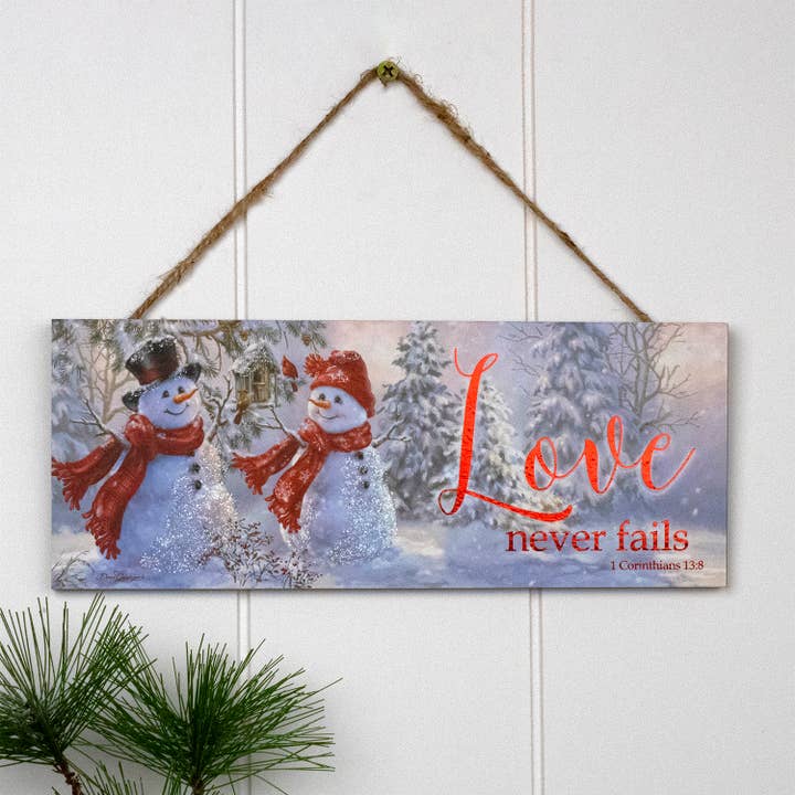 Snow Sweethearts Wooden Sign with Rope Hanger for wholesale by Glow Decor