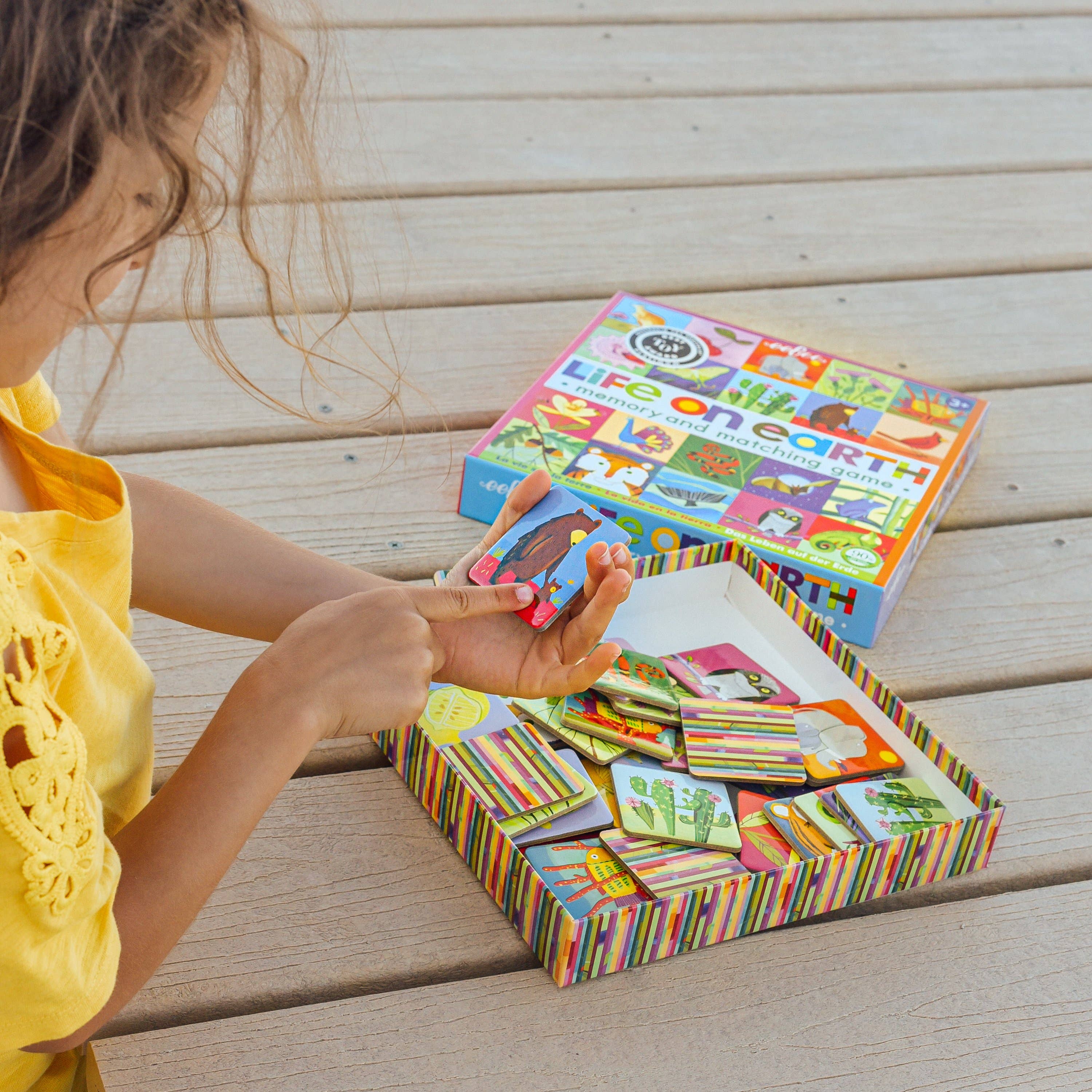 eeBoo - Wholesale Brain Game - Kids - Life On Earth Memory & Matching Game3