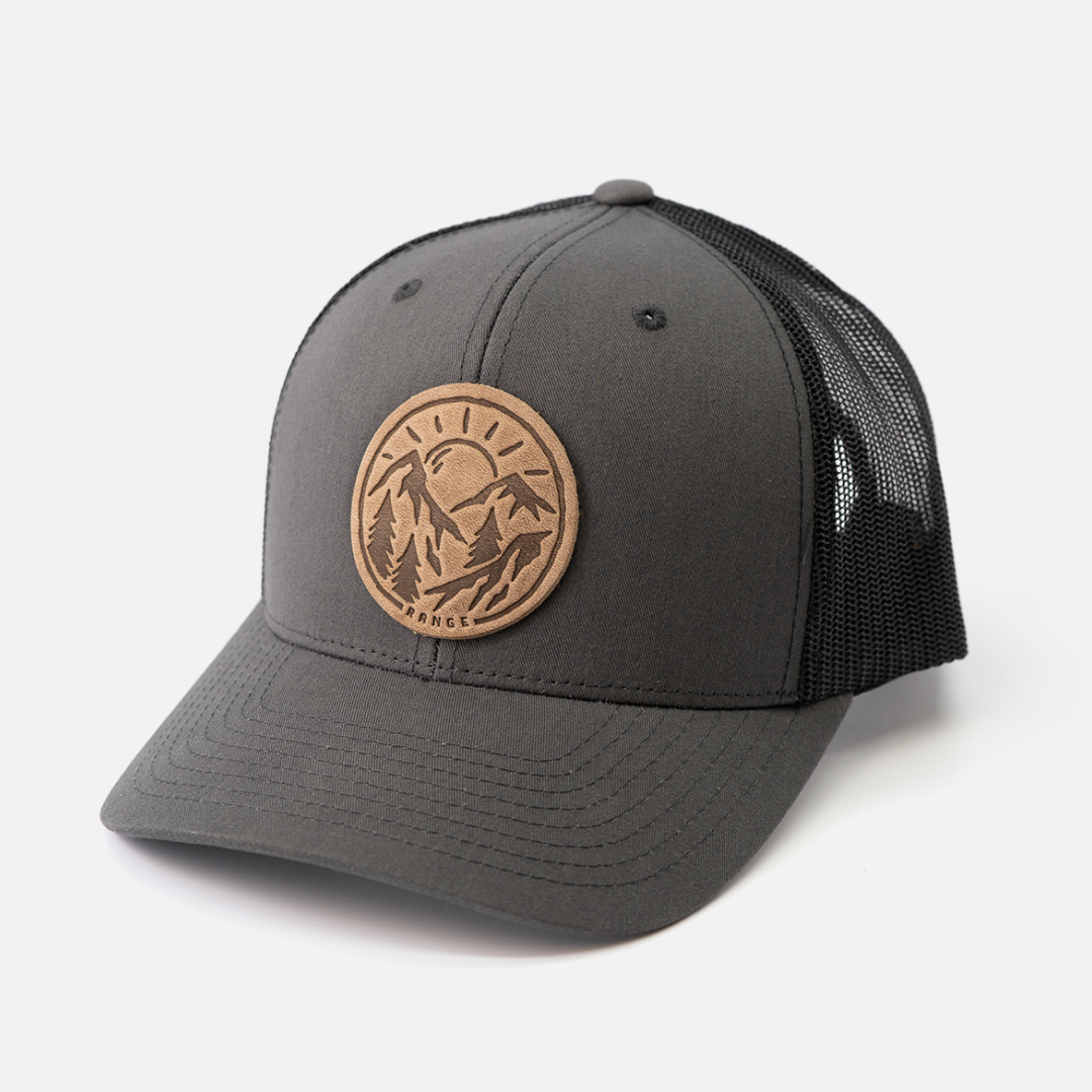 Range Leather Co. - Vente Casquette de camionneur – unisexe - Chapeau vintage Sunrise | Casquette de camionneur à patch en cuir6