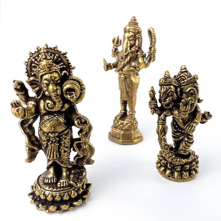 Mini statua di Lord Ganesha da 1,27 cm (disegni assortiti) per la vendita all'ingrosso da parte di GREENROOTS USA LLC