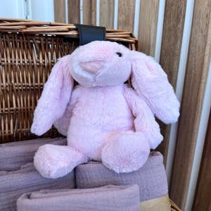 NEW! Pink Bunny Fur w/ Pink Felt Backing-READY TO SHIP – Pink