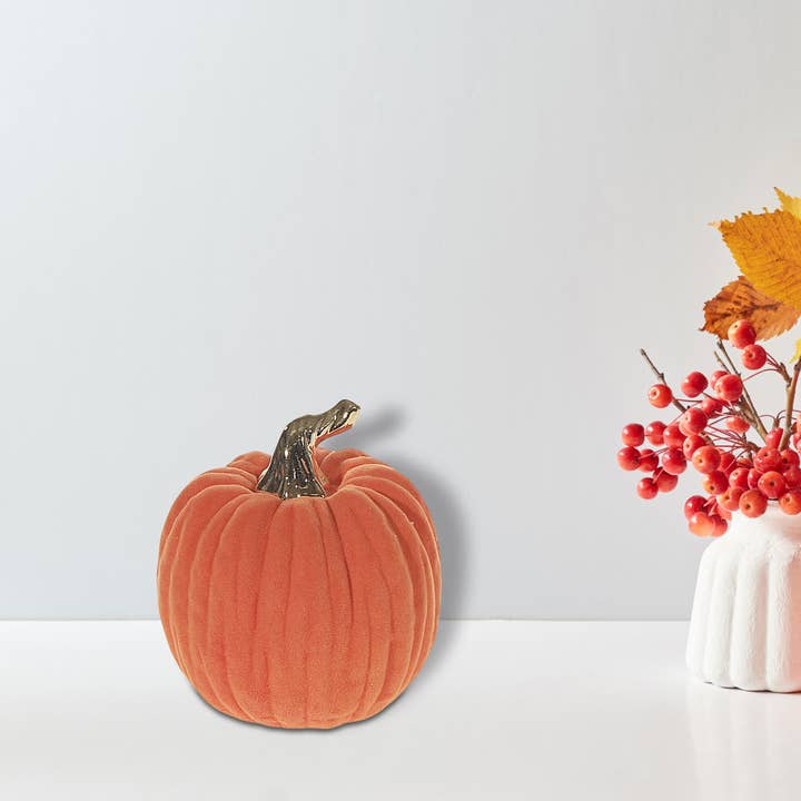 IH Casa Decor - Wholesale Decorative Tabletop Object - DOLOMITE FLOCKED PUMPKIN (SMALL)1