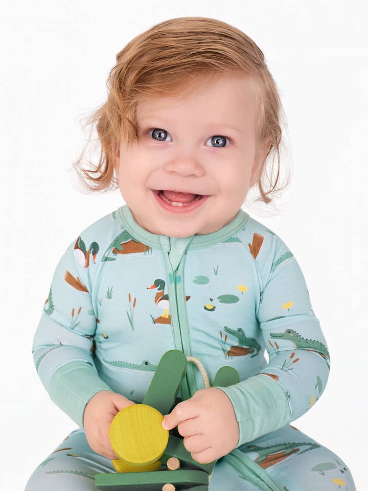 Bayou Buddies Bamboo Zip-Up for wholesale by Pearls & Pelicans