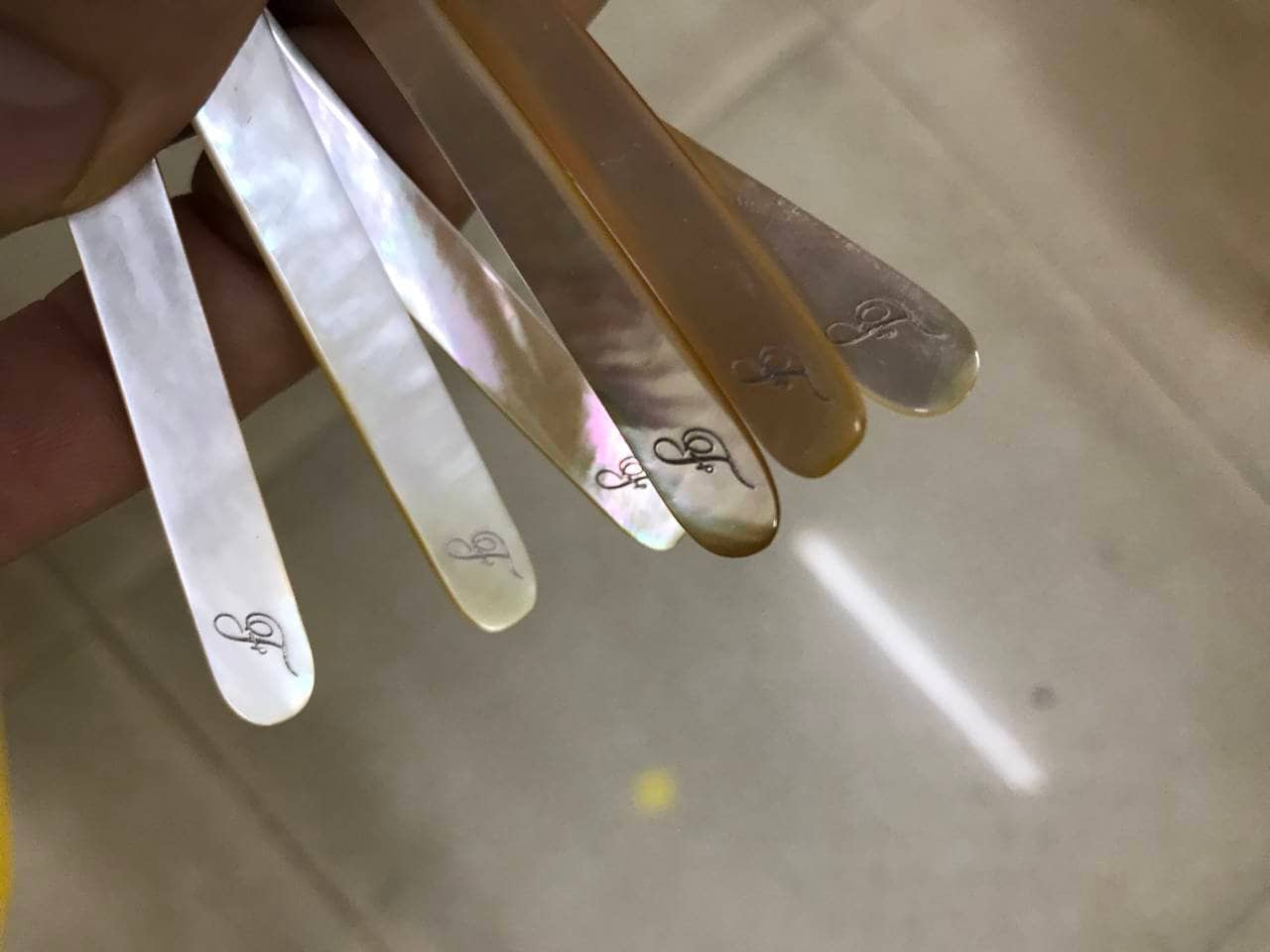 Hala Design - Wholesale Table Spoon (Cutlery) - Custom Oyster Caviar Spoon, Golden Oyster Caviar Spoon2