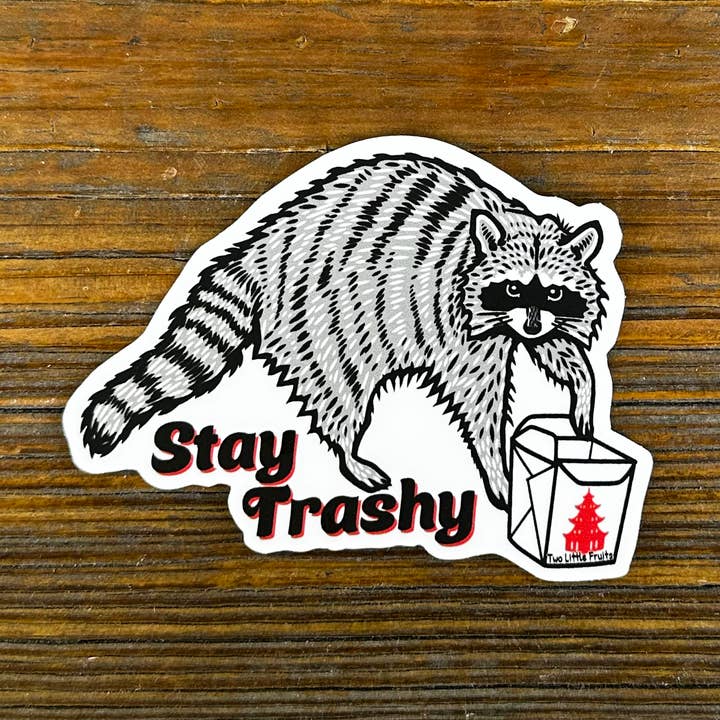 Pegatina de vinilo de mapache — mate e impermeable de 3 pulgadas para venta al por mayor de Two Little Fruits