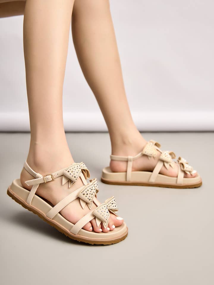 Sandaler med tre remmar och strassprydd rosett - 6511 för wholesale av BELLE WOMEN | SUPER MODE