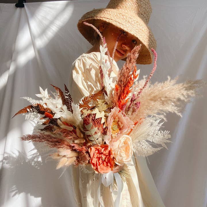 Hidden Botanics – Flores secas/prensadas por atacado – Bouquet de Noiva com Flores Secas - Vermelho Rústico e Laranja Nº 26