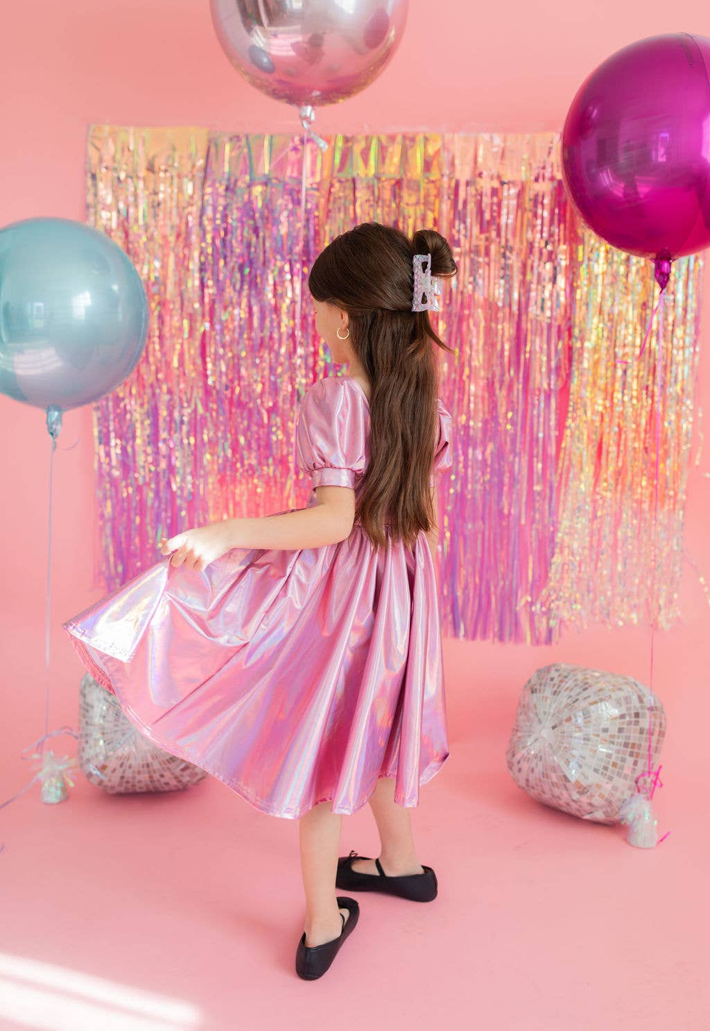 Ollie Jay – wholesale Klänning – Barn – Puffklänning i rosa lamé9