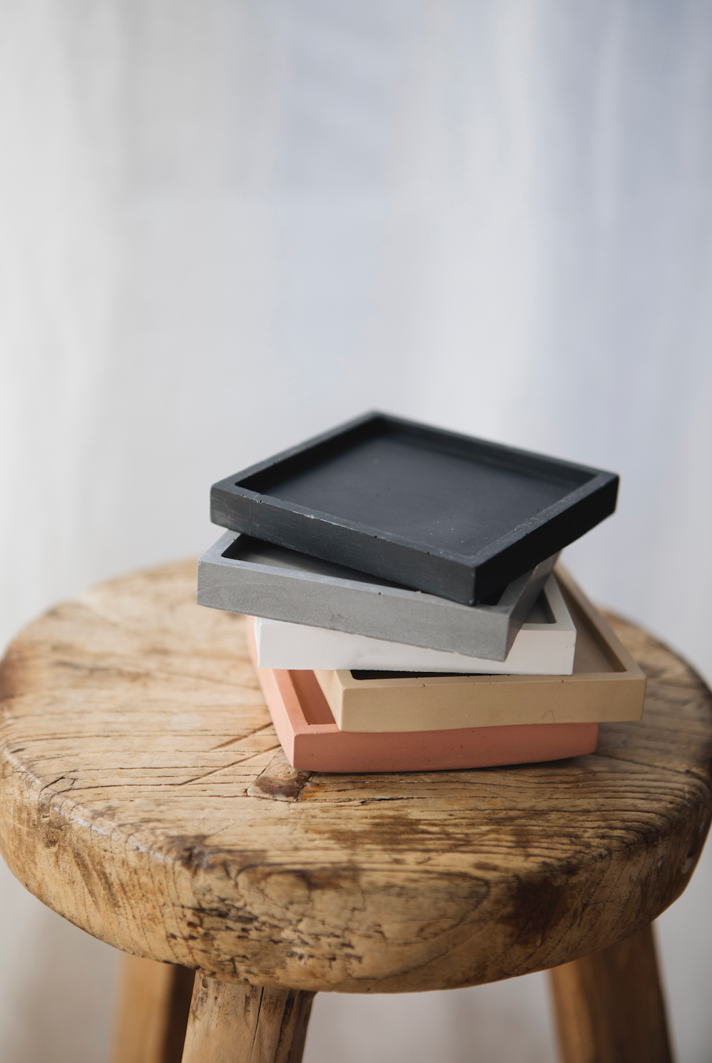 CERA – wholesale Dekorativ tallrik/fat/skål – Marina fyrkantig kopp1