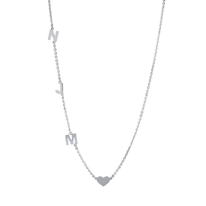 Collier en argent sterling à 3 lettres moulées avec initiale et cœur pour la vente par Athra NJ, INC.