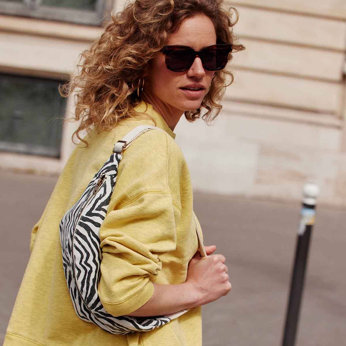 WOMEN BUM BAG ZEBROU GREIGE for wholesale on Faire2