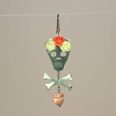 Moosepablos, Inc. – Engroshandel Hængeøreringe og creoløreringe – Alpaca blomstret kranium med kobber hjerte øreringe