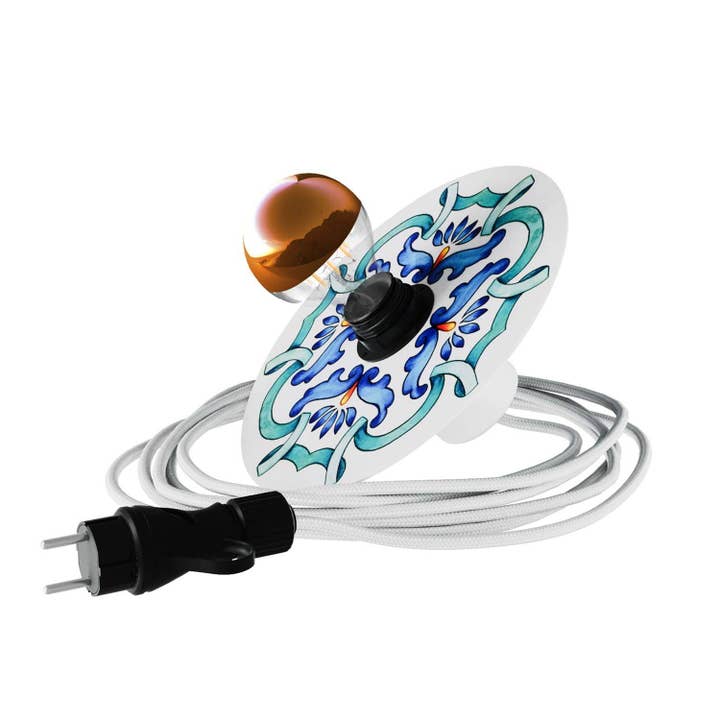 Snake Eiva avec abat-jour mini Piatto Ellepì 'Maioliche', lampe pour la vente par LIGHTINUP S.R.L.