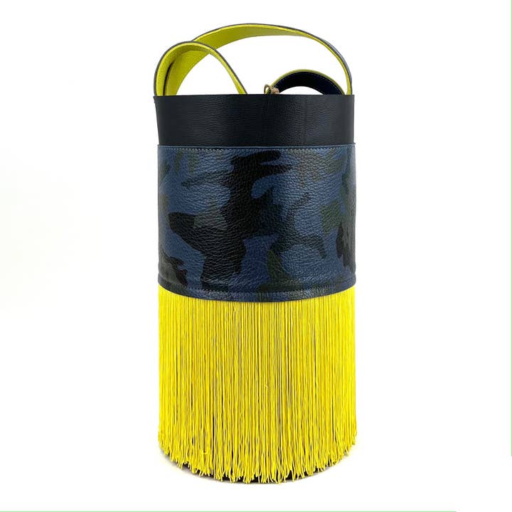 UMHÄNGETASCHE 011-22 EINZELSTÜCK für den Großhandel von Gloriaca