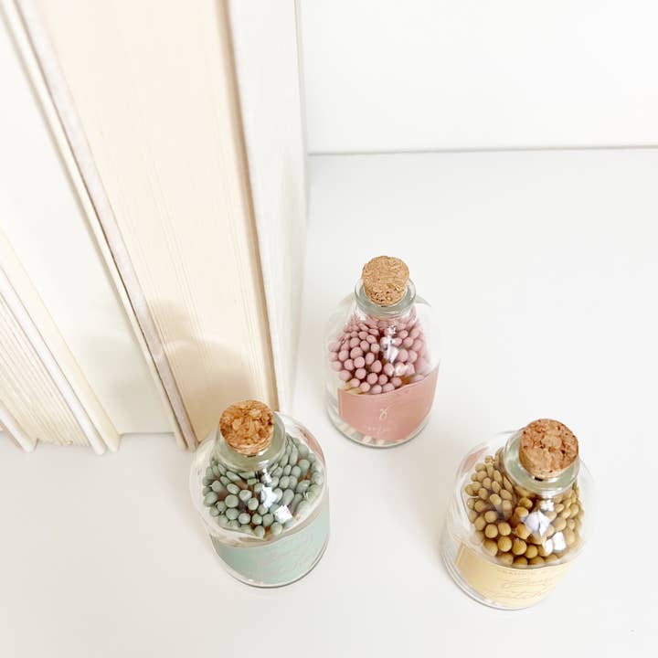 Frankie & Claude - Wholesale Matches - Sage Green Matches in a Glass Jar: Fall & Christmas Decor