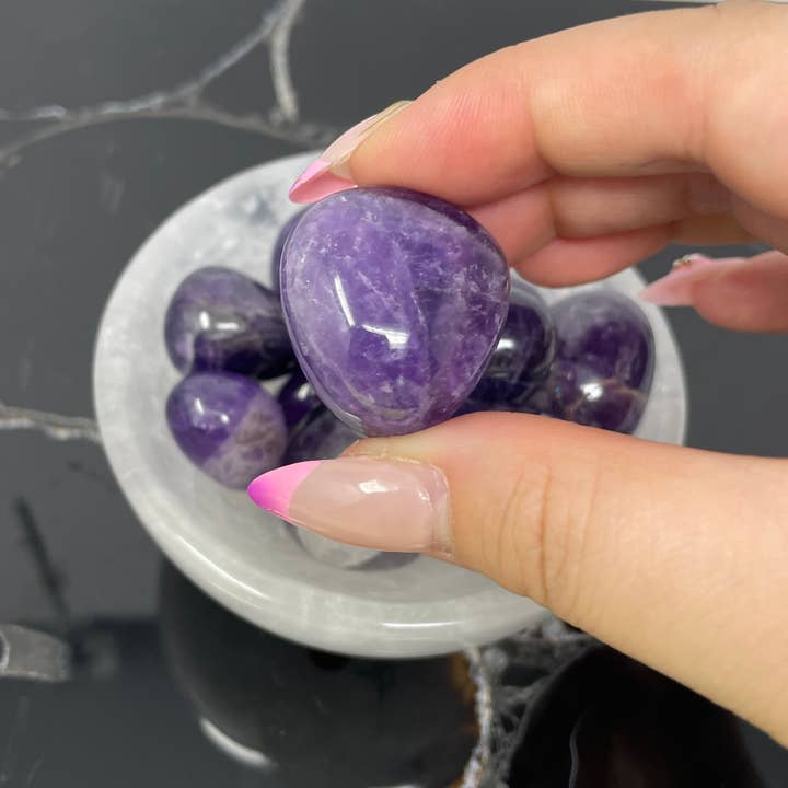 The Crystal Tabby - Wholesale Spiritual Stone/Crystal - Chevron Amethyst Tumbles - 1/2lb Bag