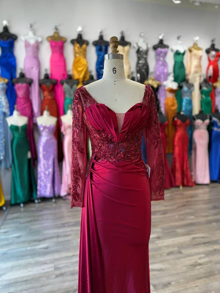 La Veneto - Wholesale Dress - Women's - V-neckline, gathered side waistline, leg slit & draping sash30