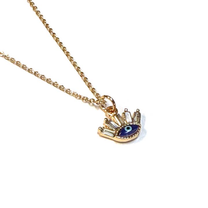 Collana con ciondolo a forma di ciglia baguette Dainty Evil Eye per la vendita all'ingrosso da parte di StarryNYC