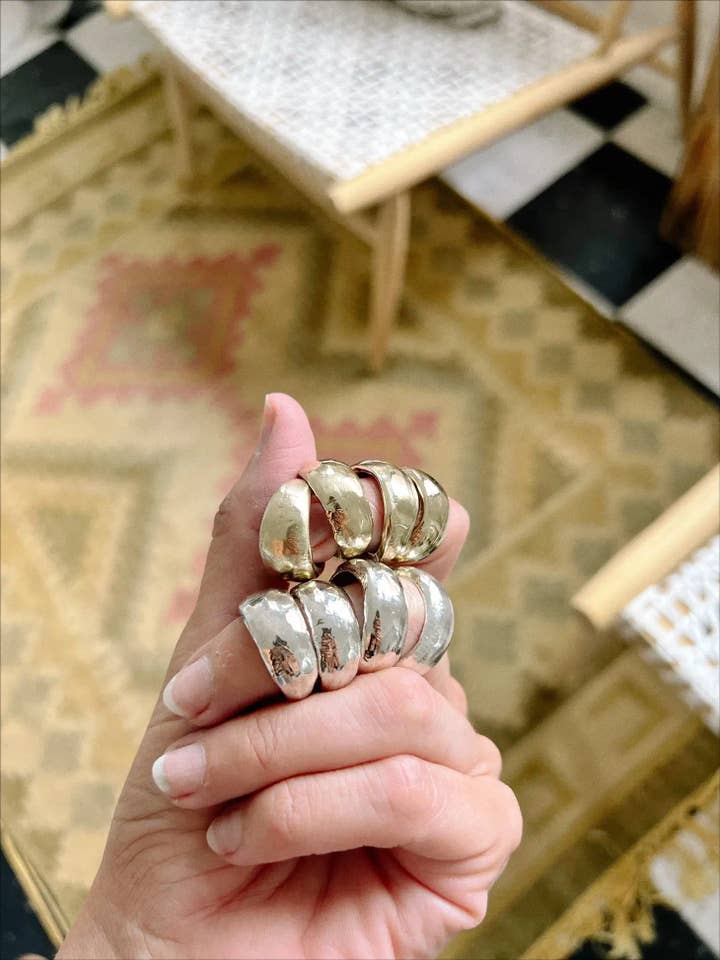 Bague MUDRA en laiton pour la vente par Goldie Jewelry