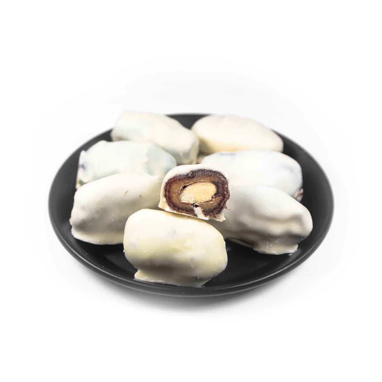 Aladdin – wholesale Chocolate-covered sweets – Musfik |  White Belgian Chocolate Covered Dates with Almond0
