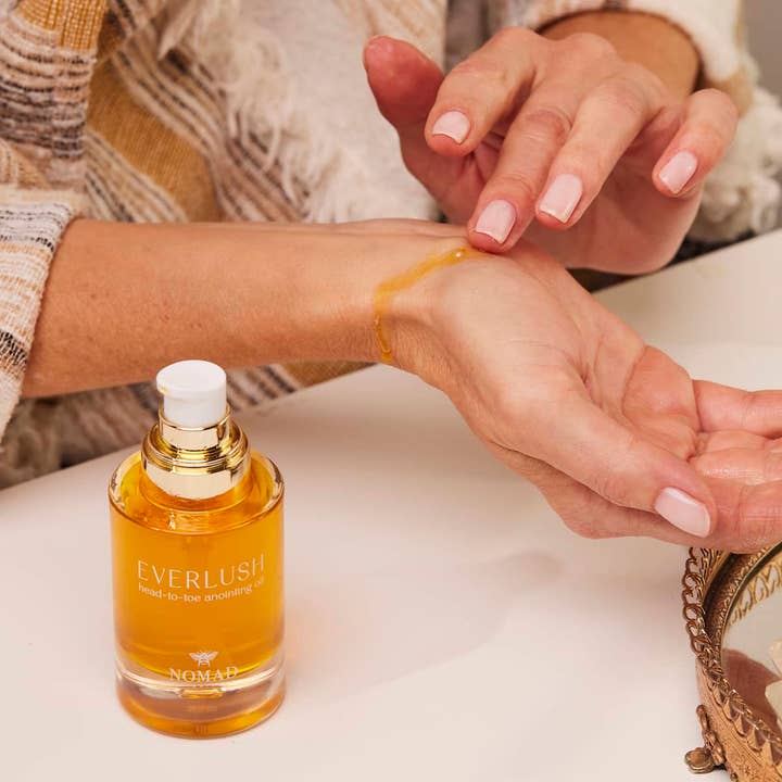 Nomad Botanicals - Vente Huile pour le bain/corps - Huile d'onction de la tête aux pieds Everlush3