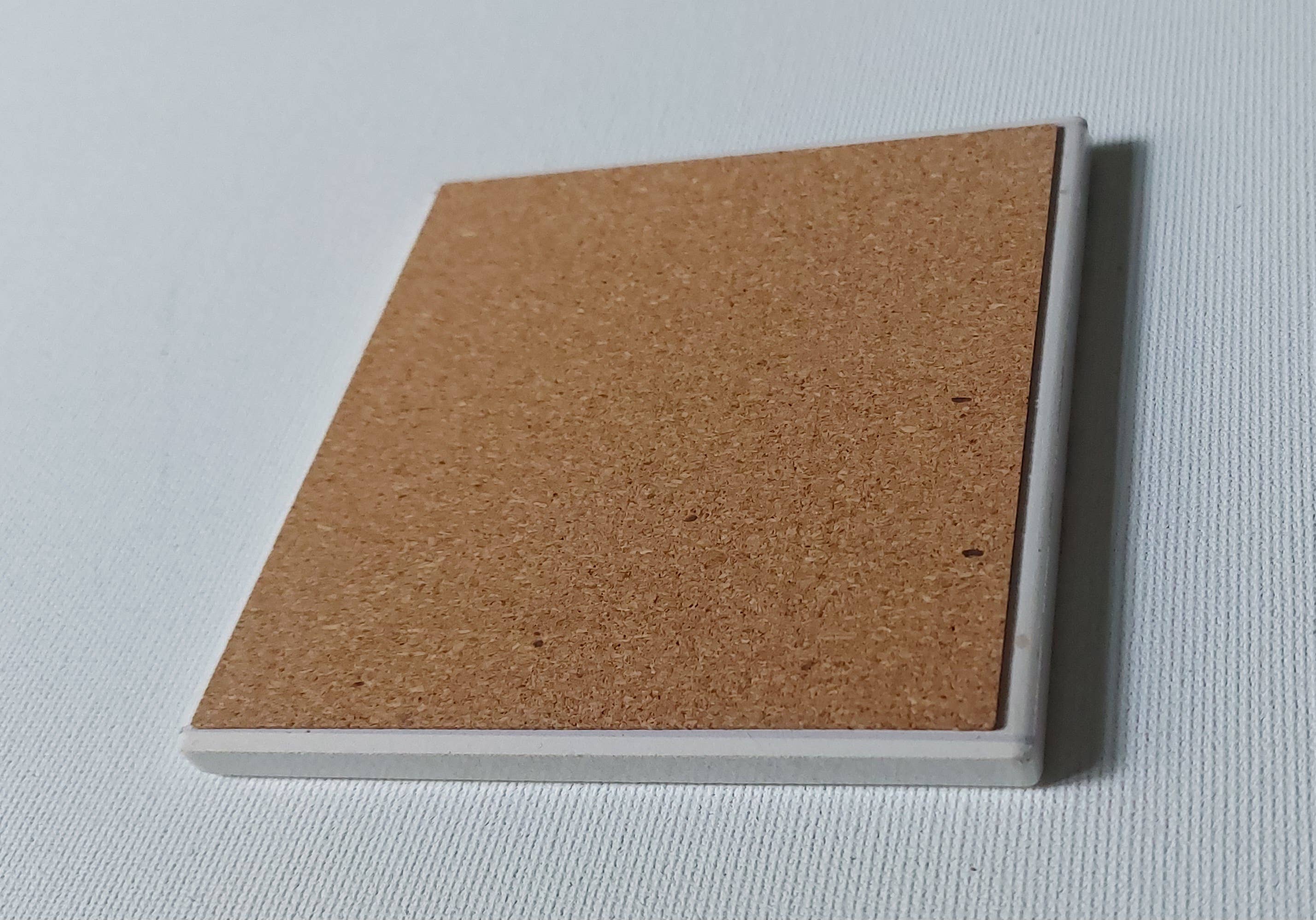 Meisie Berlin - Wholesale Wall Tile - Ceramic Coaster "Pink Rabbit"1