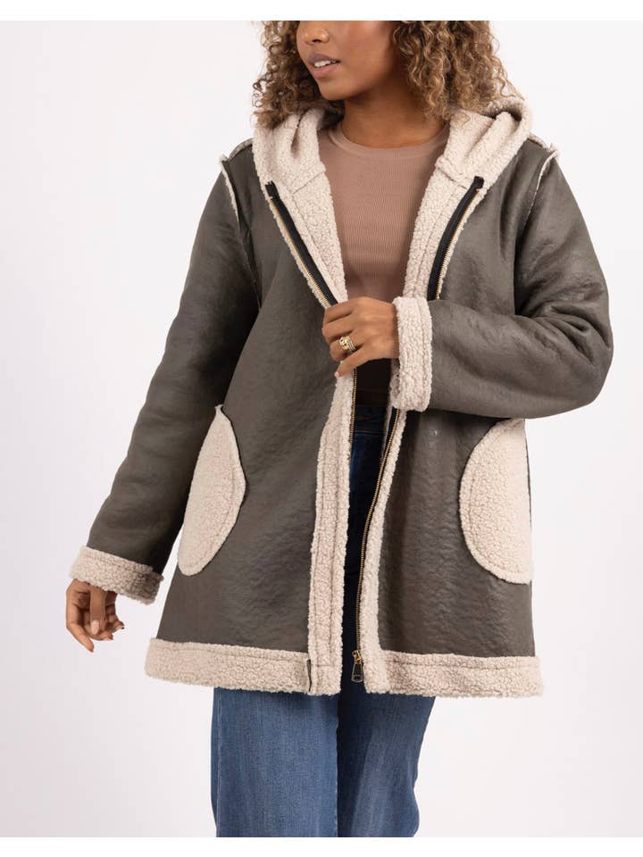 Happy look - Wholesale Fur/Faux Fur Coat - Women's - Women's short faux fur and fleece coat with hood7