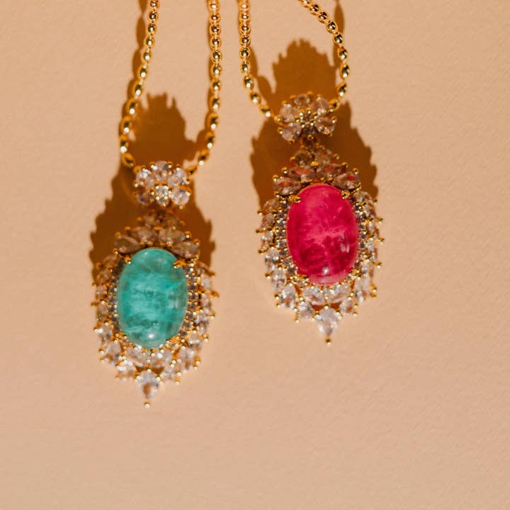 PHOEBE´S – Großhandel Kette mit Anhänger/Charm – Vergoldete Halskette, Prinzessinnenschmuck, Valentinstagsgeschenk1