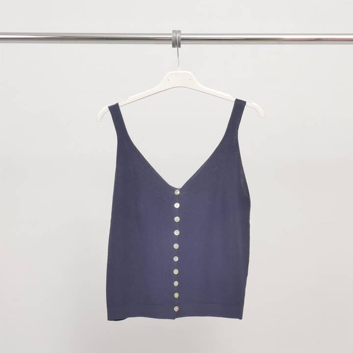 Cecile Wang - Wholesale Tank Top - Women's - Ribbed tank top with mother-of-pearl buttons – SVD6134