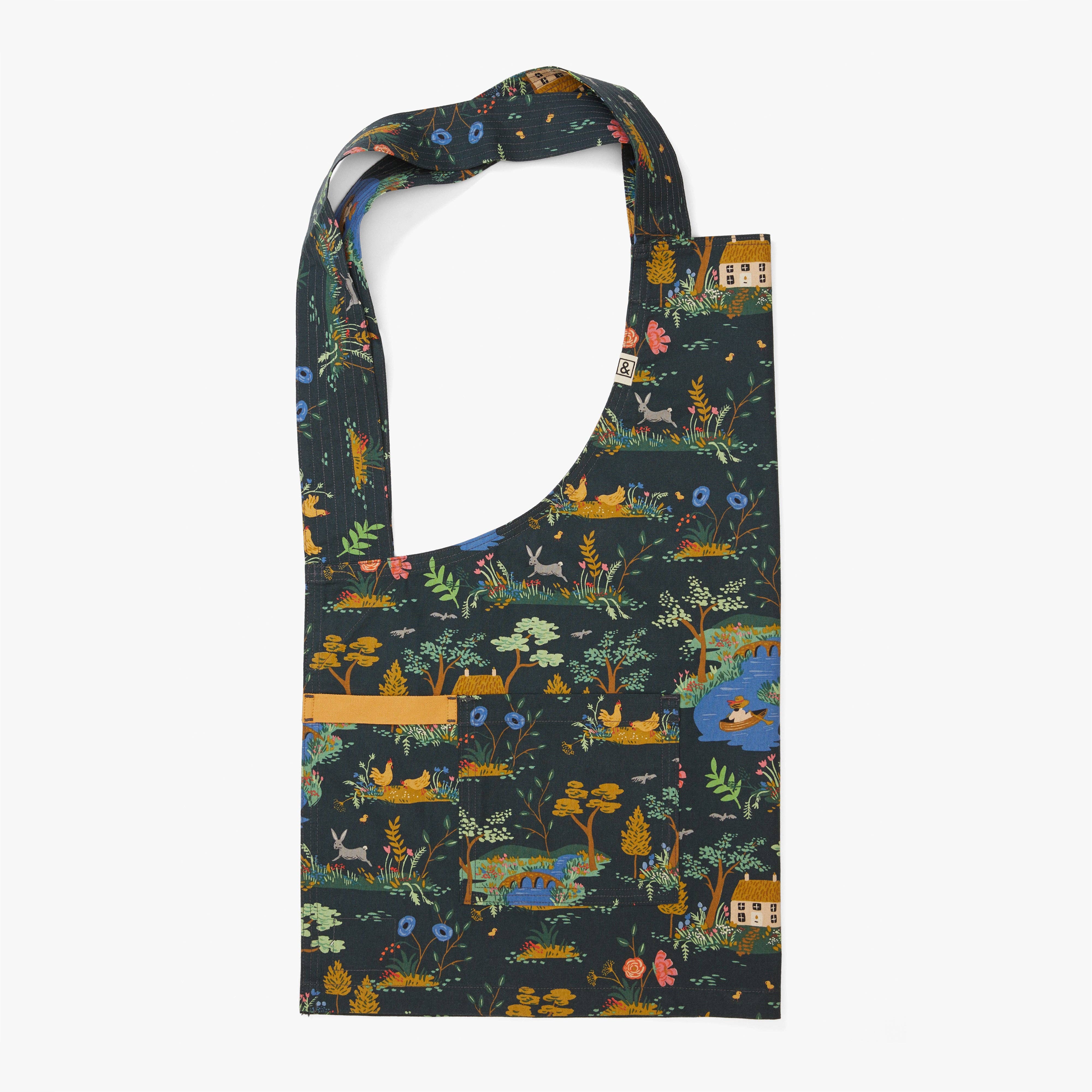 Hedley & Bennett - Wholesale Apron - The Limited Edition Floral Smock - Rifle Paper Co. English Garden6