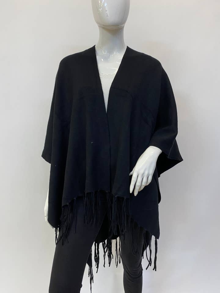 ORNELLA PARIS - Wholesale Poncho – Women's - Plain ponchos with fringe LEL-G8758
6