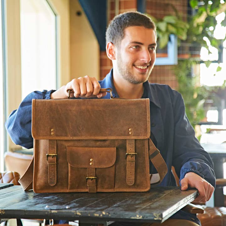 The Paper High Gift Company Limited - Wholesale Messenger Bag - Unisex - Buffalo Leather Vintage Satchel - Handmade