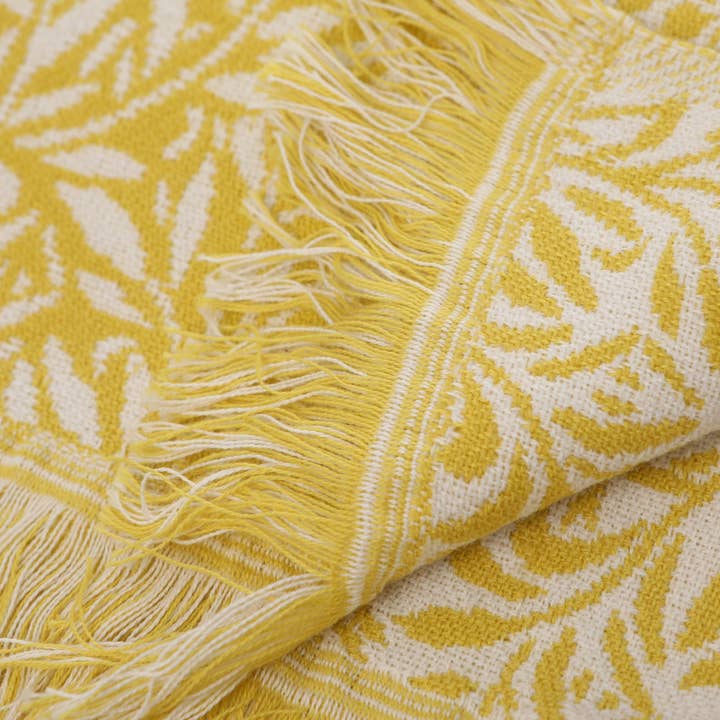Half Moon Bay By Design - Wholesale Throw Blanket - Recycled RPET Blanket William Morris Willow Ochre Yellow