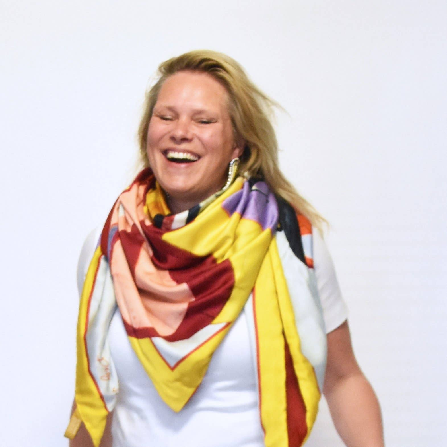 Desja Vu - Wholesale Scarf - Women's - “You Are A Trendsetter” scarf1