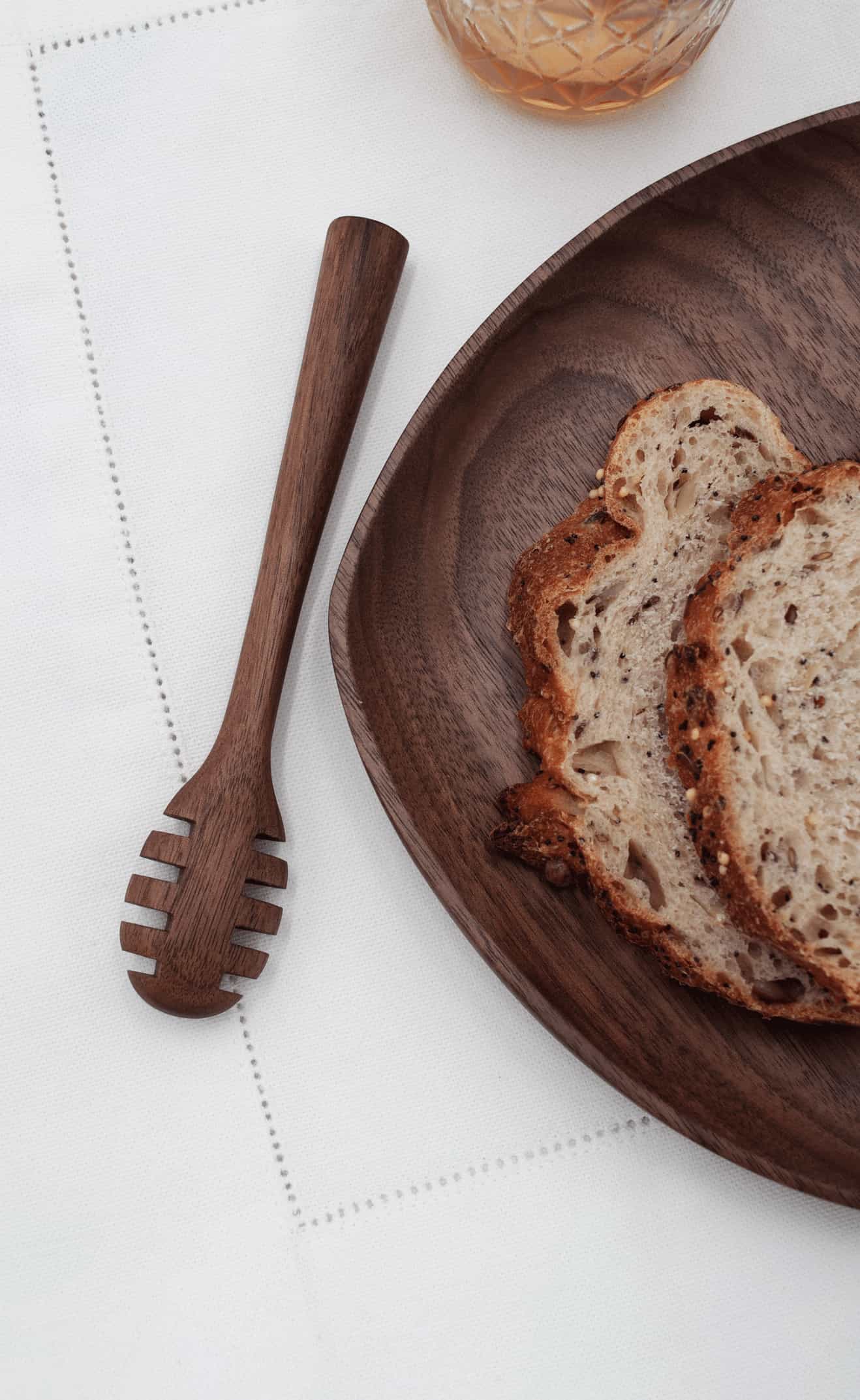 JBrody & Co. USA – Engroshandel Honningske – 15 cm valnøddetræ honningske - Håndlavet køkkenredskab1