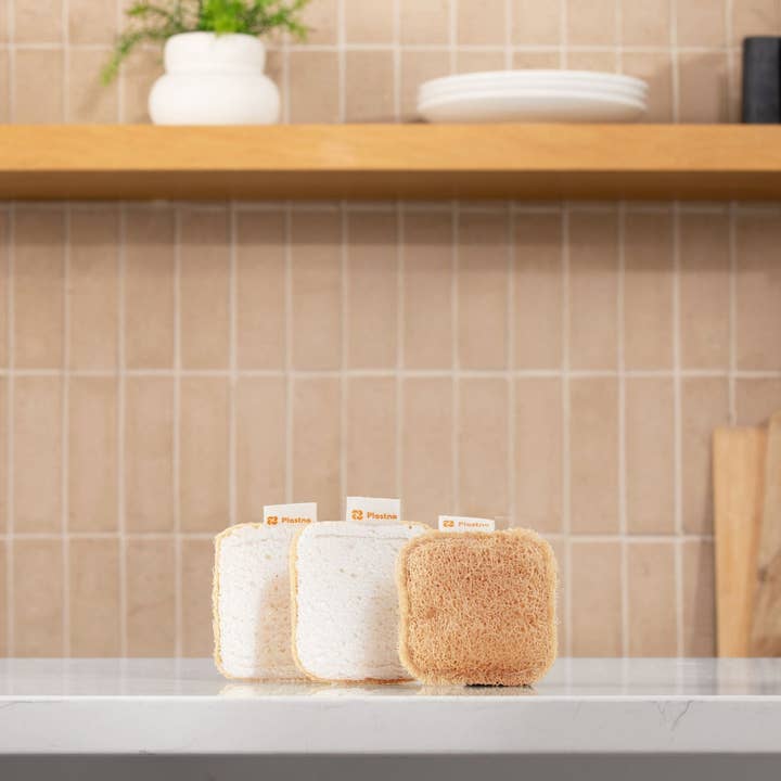 White Scrub Sponge (3 Sponges) for wholesale on Faire2