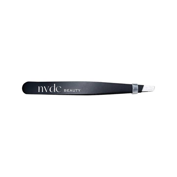 Precision Tweezers for wholesale by NVDC Beauty