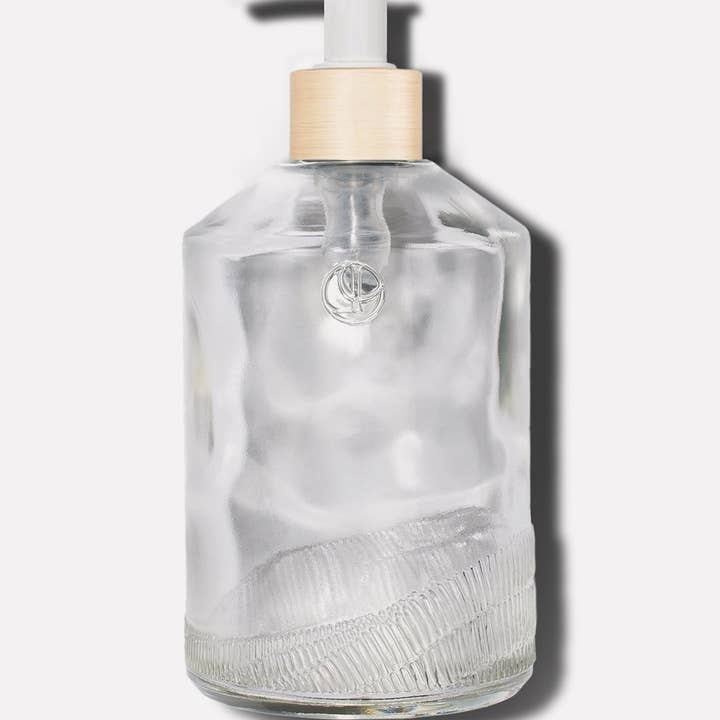 L'AVANT Collective - Wholesale Soap dispenser - Empty Glass Bottle Clear, White Pump0