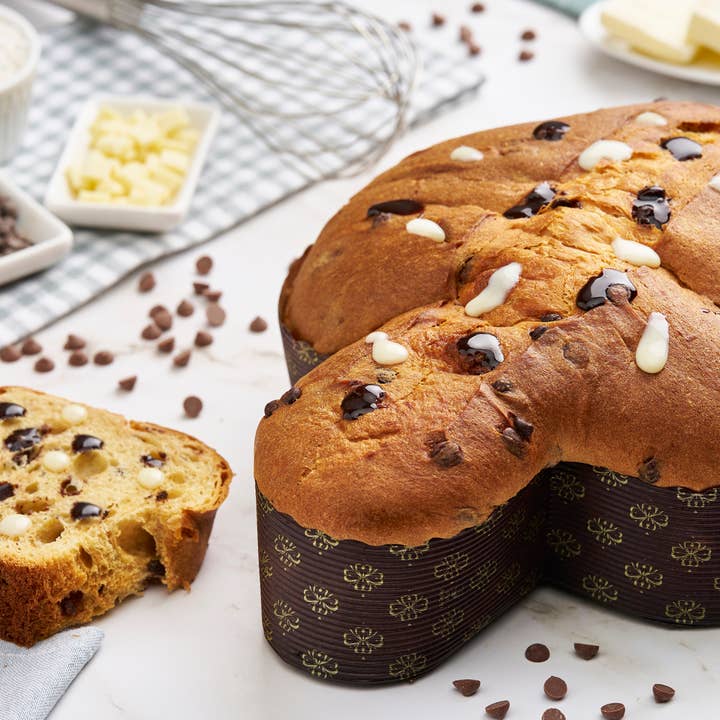 Colombe aux 3 chocolats Cagliari calcio 750g pour la vente par La Forneria di Pula