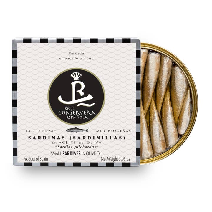 Very Small Sardines in Olive Oil 14/18 Pieces, Real Conservera Española (Sardinilllas EVO 14/18 piezas) for wholesale by Spanish Colmado by Ibericos USA