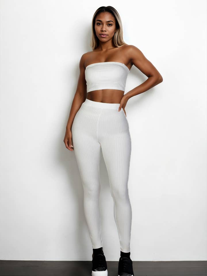 CAPELLA APPAREL - Wholesale Set met top en broek (GEEN Loungewear) - Dames - Set met geribbelde buistop en legging