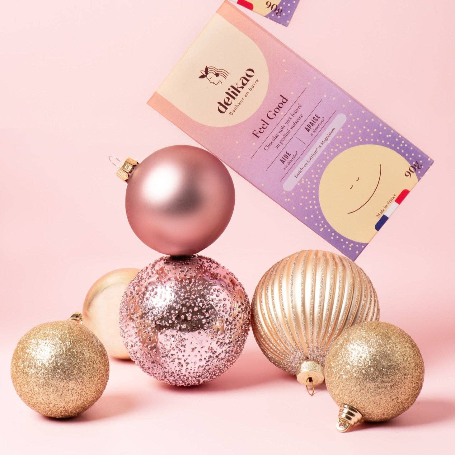 Delikao – Engroshandel Chokoladebar – Feel Good - Anti-stress chokolade med 70% hasselnøddepraliné1