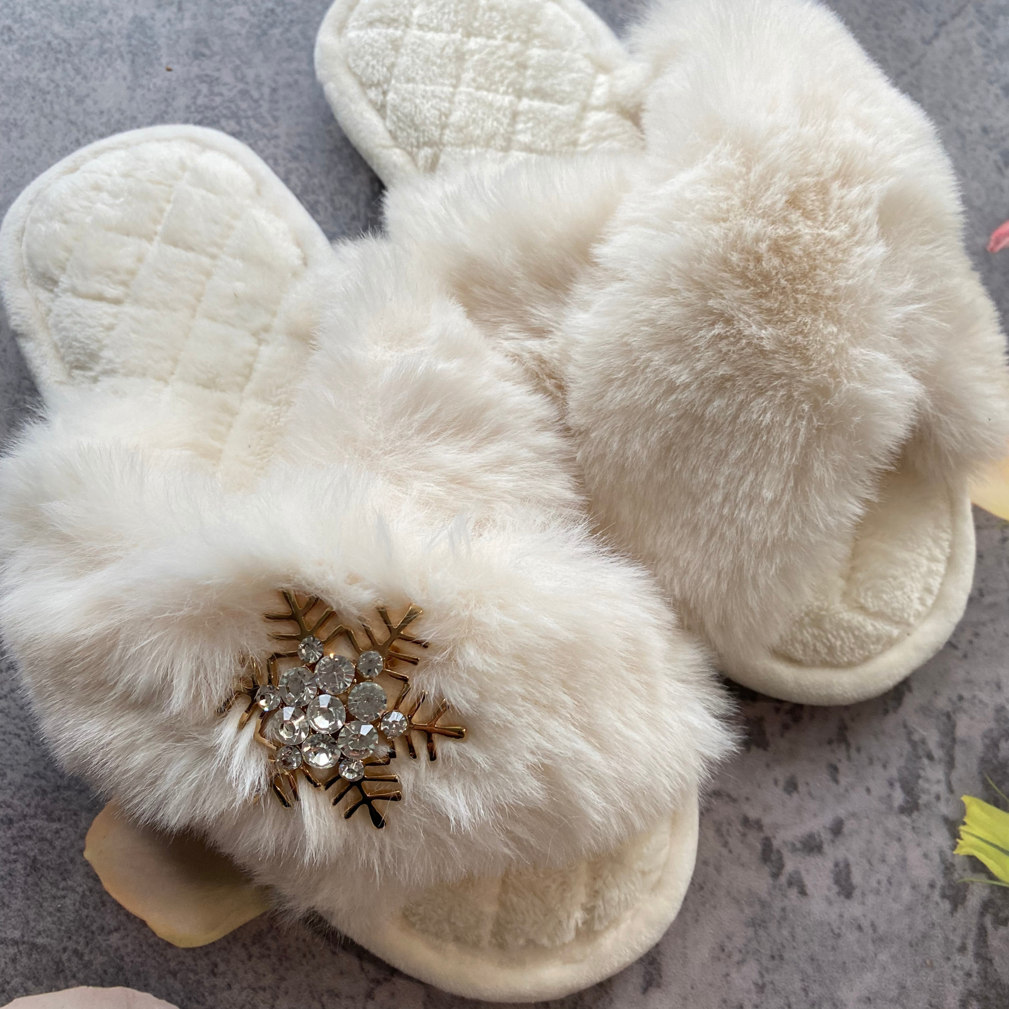 DrifWoo – Großhandel Broschen – Glitzerndes Schneeflocken-Broschenset – Gold- und Silberfarben für die Feiertage6