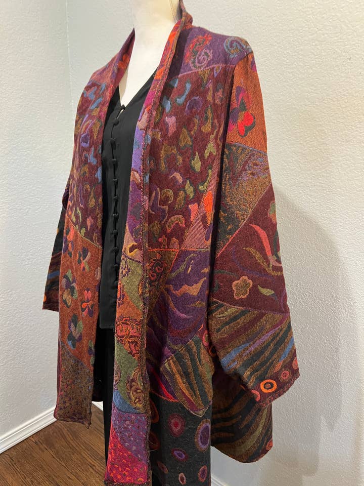 Spolverino reversibile in lana merino color prugna per la vendita all'ingrosso da parte di In Style Scarves